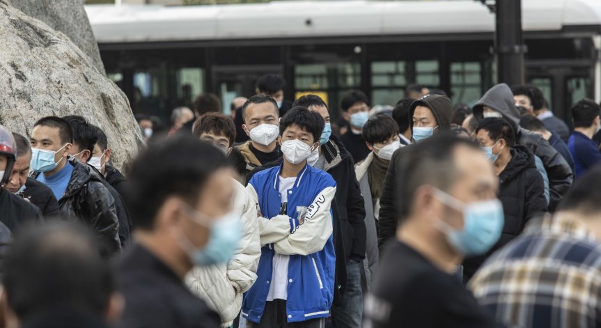 Рекорден брой заразени с Ковид-19 в Китай, епидемията се разраства