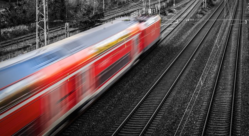 Българин проектира едни от най-бързите влакове в света - летят с 300 км/ч