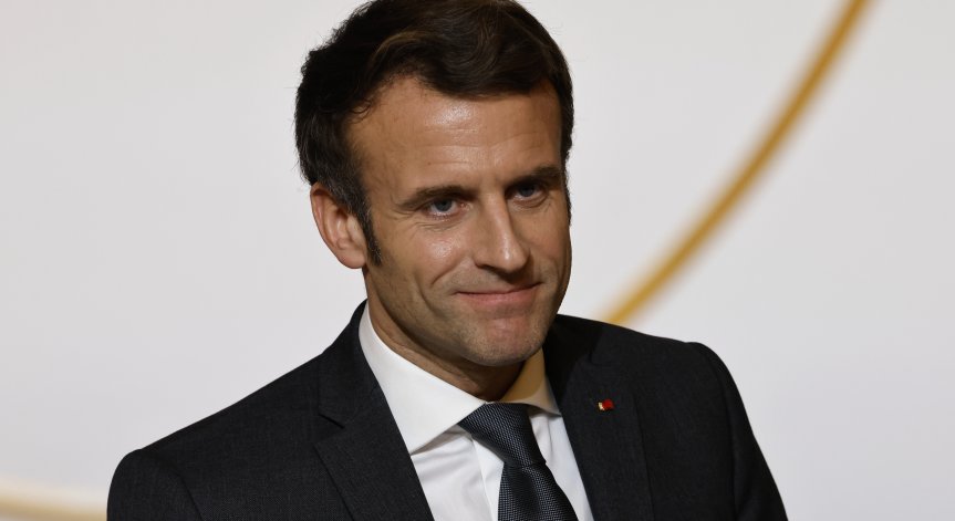 Макрон натисна Иран за ускоряване на ядрените преговори