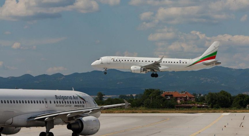 Въздушни HEPA филтри, дезинфекция и задължителни маски на борда на 