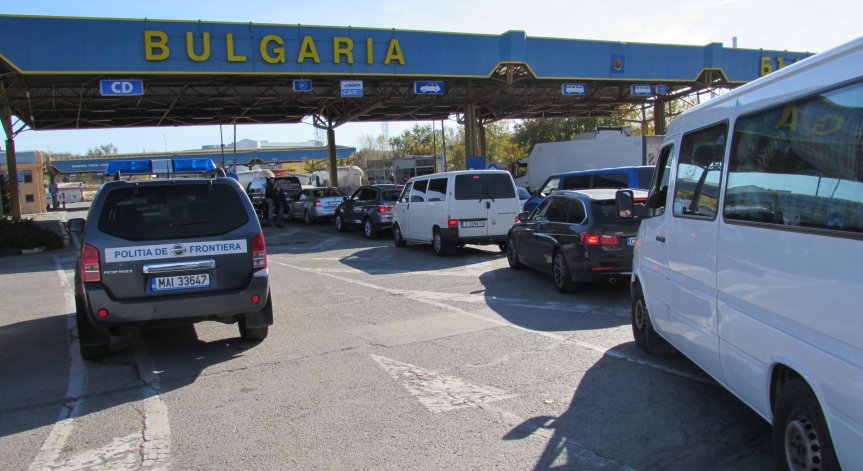 Румъния с нови мерки за влизащи от България, включително 14-дневна карантина