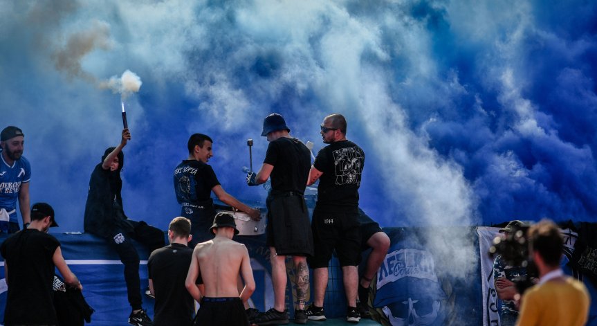 Напрежение на финала за Купата! Ранена е жена