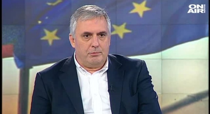 Ивайло Калфин: Не ни трябва послушен президент, а личност!