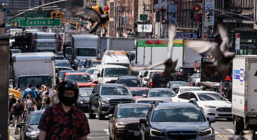 101 часа губят шофьорите в задръствания в Ню Йорк за година