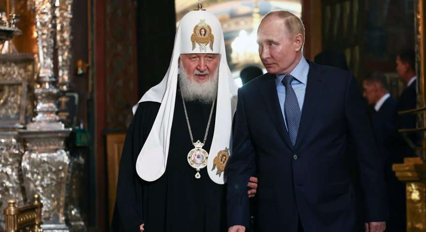 В книгата си Кирил се спря и върху войната в Украйна.