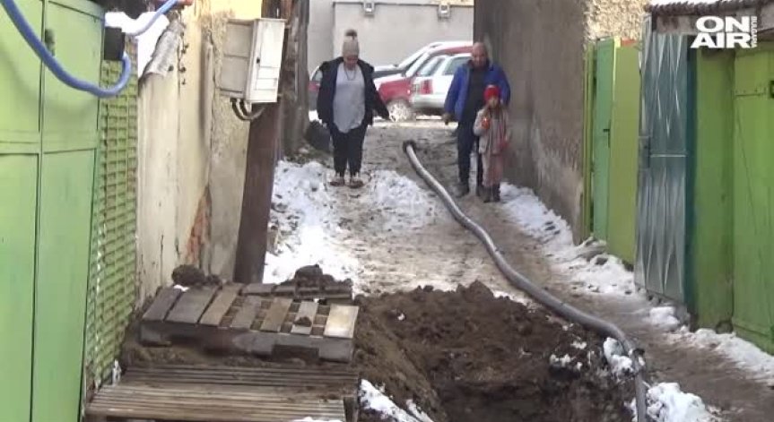 Заради ремонт: Цяла улица в Силистра е без вода вече втора седмица