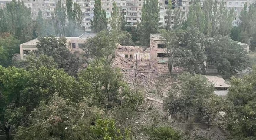 Шестима души са ранени при руска въздушна атака срещу Херсон