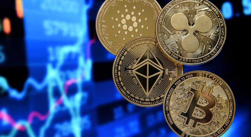 5 месеца по-късно биткойнът достигна близо 57 000 долара
