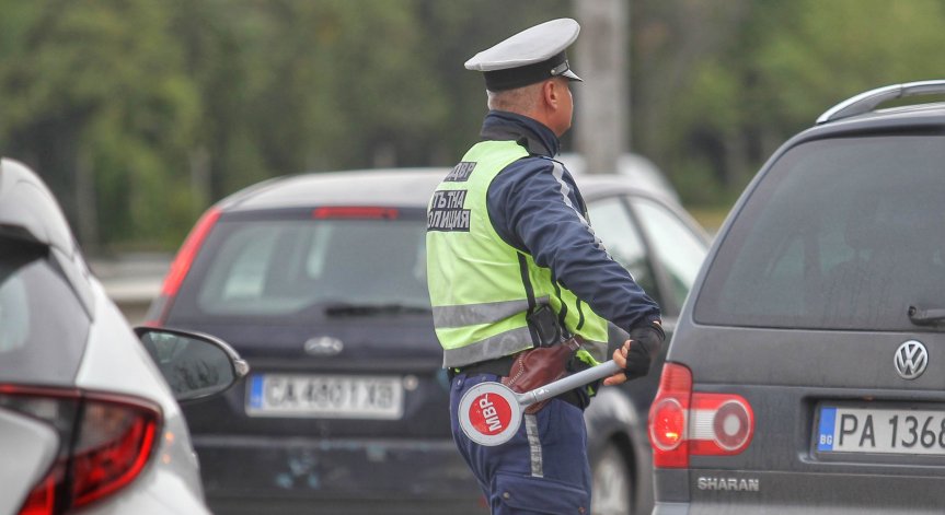 КАТ с мащабна акция: Написаха над 30 хил. фиша и близо 5 хил. акта за седмица