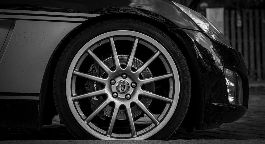 Ето как да намалим абразията в спирачните дискове