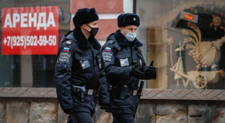 Мъжът, похитил 6 деца в Санкт Петербург, се предаде на полицията