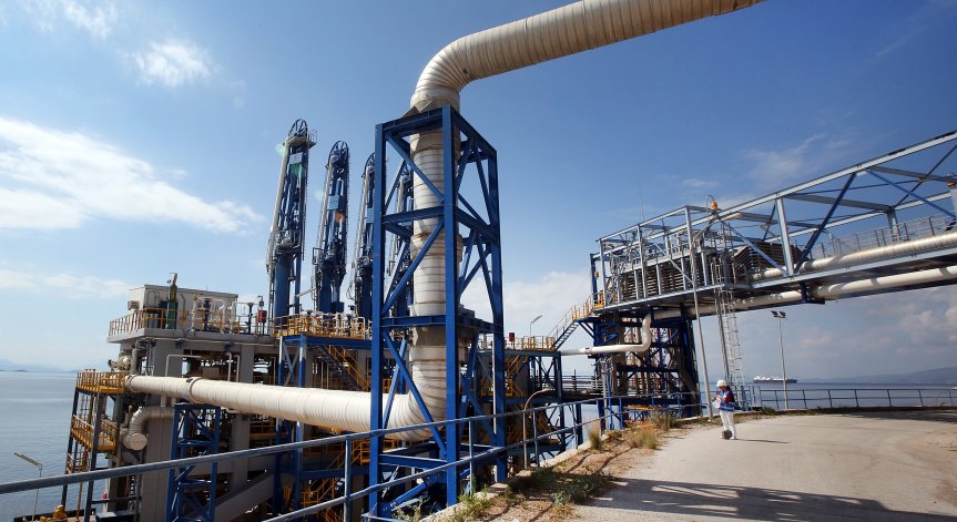 Гърция увеличи обема на втечнения газ на Ревитуса, разшириха и списъка на доставчиците
