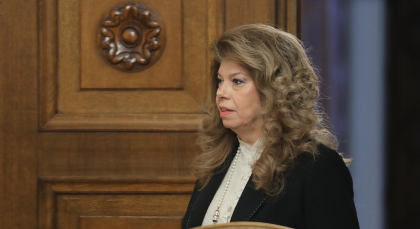 Йотова: Окуражаващи са стъпките на правителството срещу купуването на гласове