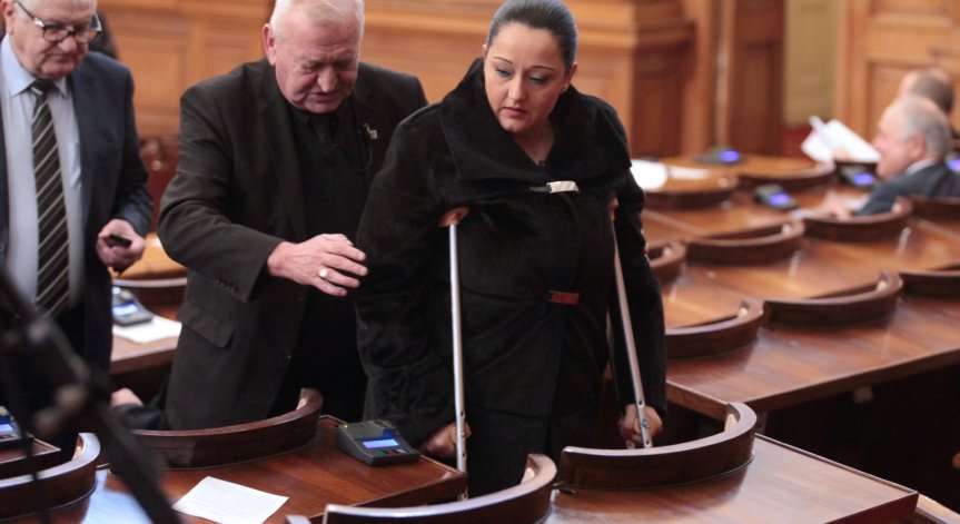 Лиляна Павлова вече не е министър