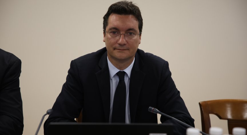 Зарков: Дали отлагането на новия законов механизъм застрашава важни държавни интереси?