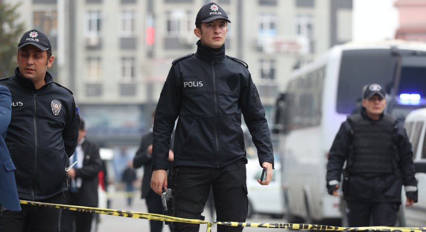 Сред задържаните кюрдски активисти има 12 журналисти, писатели и поети.