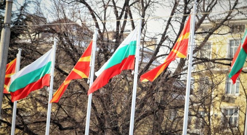 Изпращат ни македонски военни за участие в бойната група на НАТО