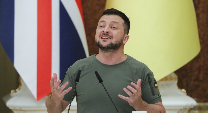 Зеленски за контраофанзивата: Няма да разкрием плановете ни, защото това е война