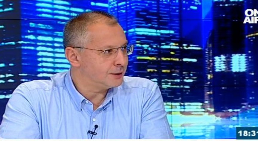 Станишев: Министър Горанов е тръгнал по пътя на Дянков