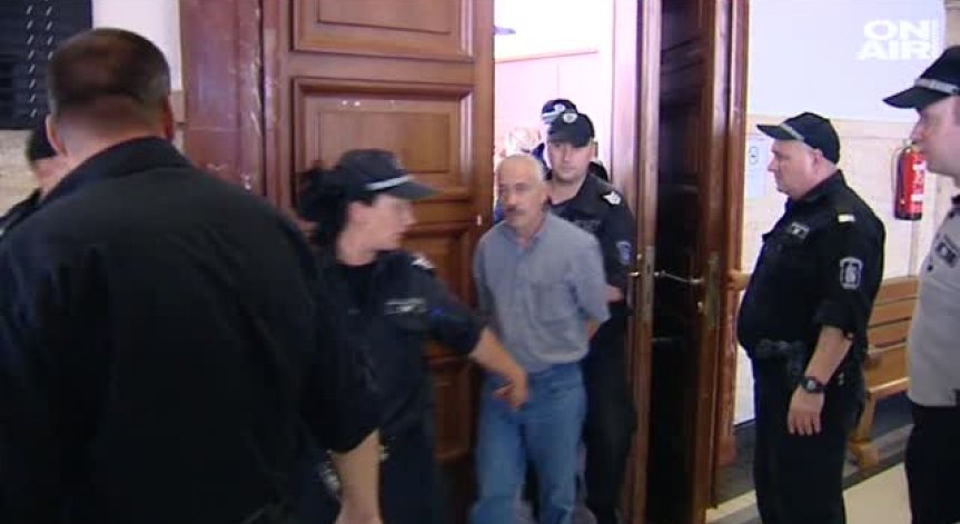 Фарук Бекташ искал да се признае за виновен за двойното убийство