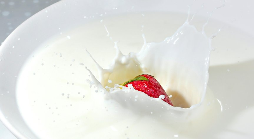 Ползи от прясното мляко - защо да го включим в менюто си?