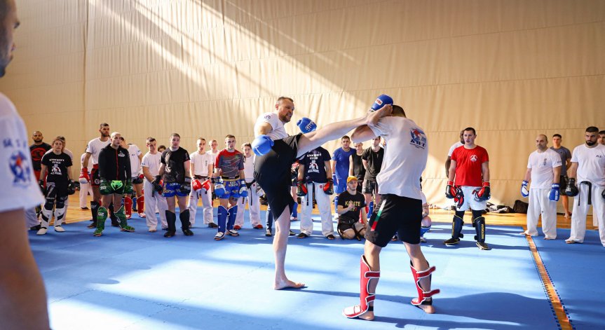 SENSHI предлага втори майсторски клас с кикбокс легендата Семи Шилт