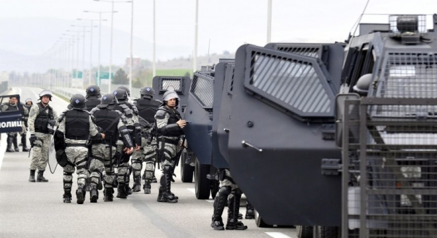 Вътрешният министър на Македония съобщи за 38 ранени полицаи при протестите на 5 май