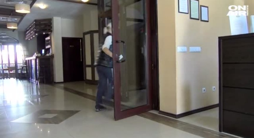 Деца на зелено училище се натровиха с храна в Добринище