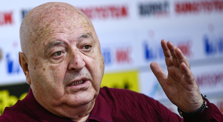 Венци Стефанов ще подкрепи Стилиян Петров за шеф на БФС, ако е без Бербатов