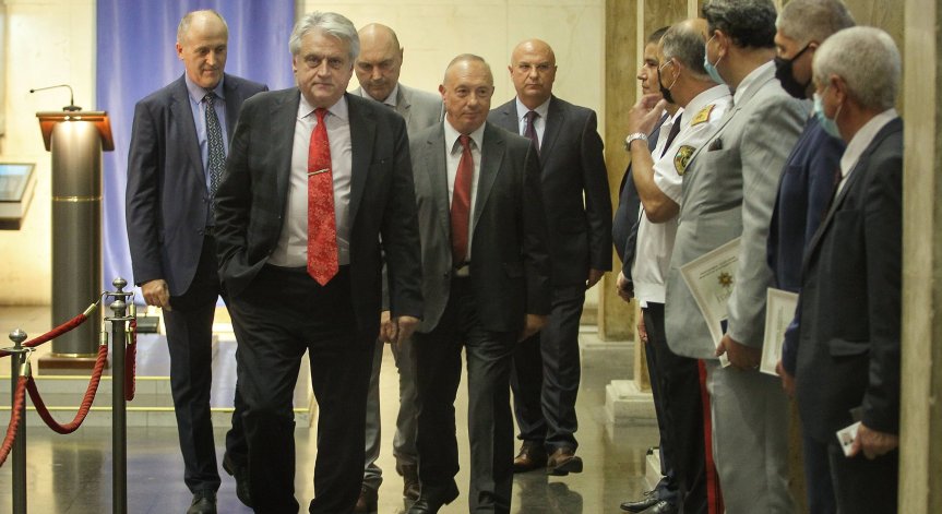 Депутатите изслушват Рашков за подслушванията на протестиращи и политици