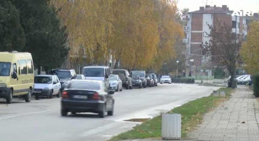 Разследват двамата полицаи от Стражица за 