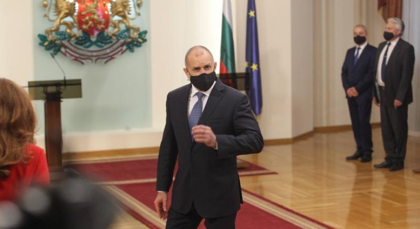 Радев: България щеше да изглежда по друг начин с повече министри като Петков