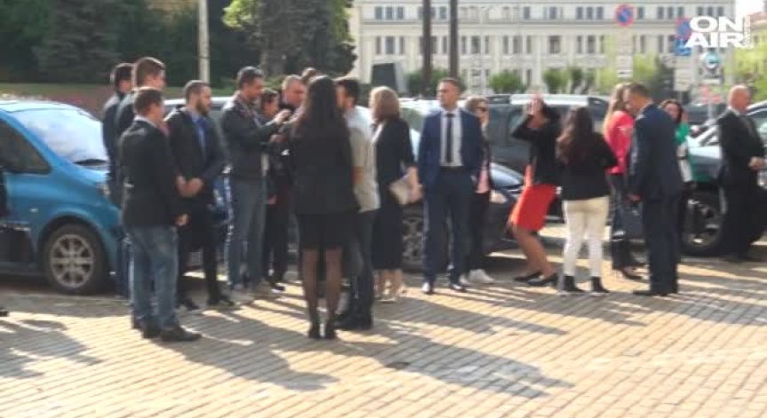 ВМРО регистрира в ЦИК листата си за евроизборите