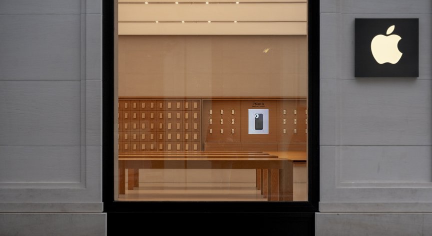  Apple затваря магазини в Калифорния заради ръст в случаите на Ковид