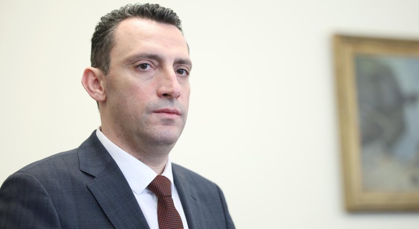 Според Иван Пешев грешката е недопустима.