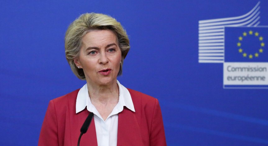 Фон дер Лайен: Одобрението на Sputnik V не е сигурно, липсват данни