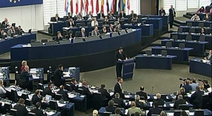 Европа забрани късите продажби