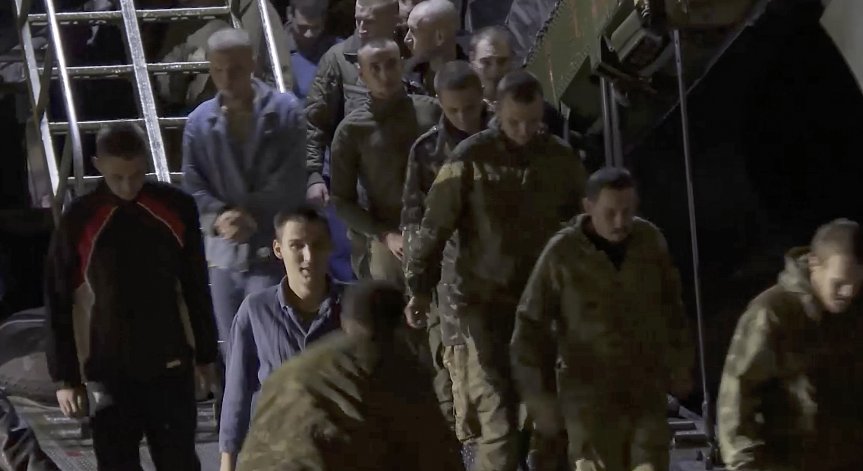 Руски военни чукат на вратата в 4 сутринта, връчват масово призовки