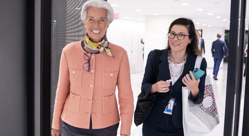 Европейската централна банка ще вдигне лихвите със 75 базисни пункта