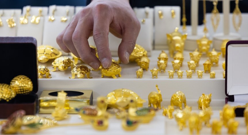 Байдън и лидерите от Г-7 забраняват вноса на злато от Русия?