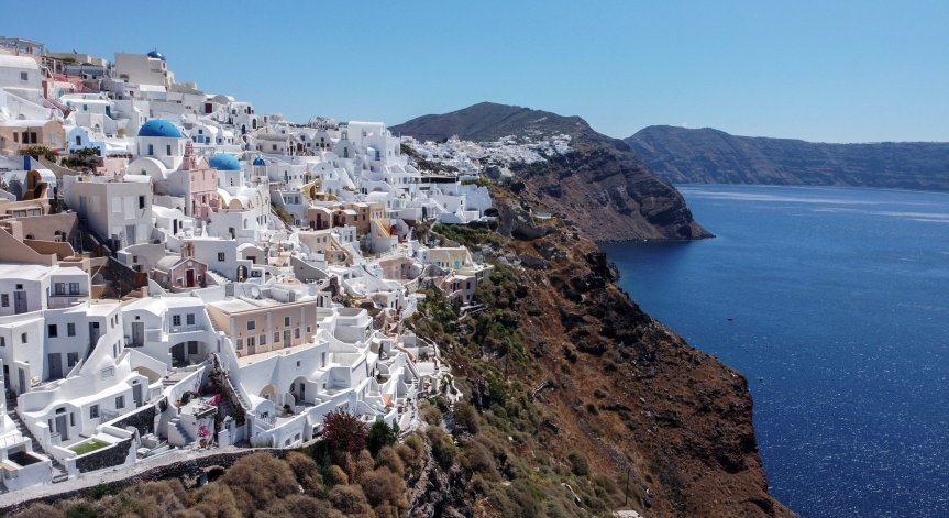 Ситуацията се стабилизира, но мерки остават.