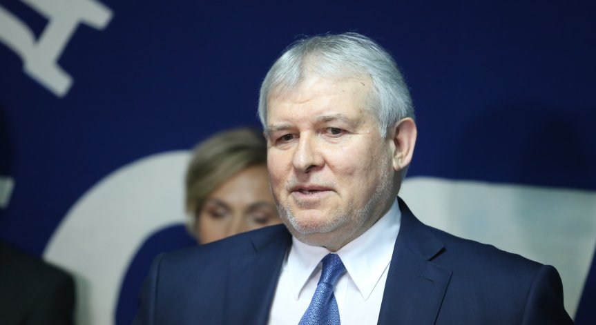 СДС призова НС да гласува военна помощ за Украйна
