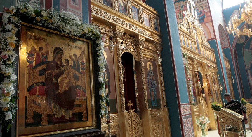 Голям празник е: Кръстовден!
