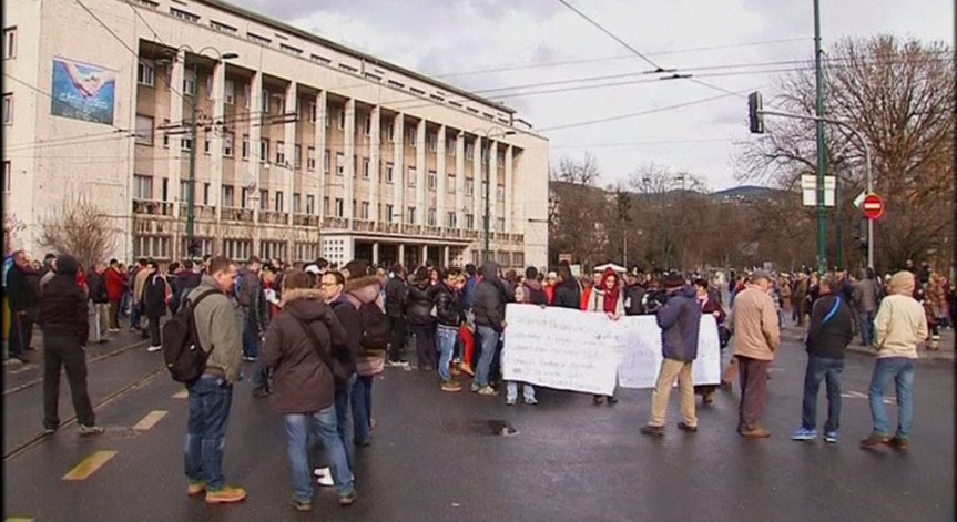 Време е за реформи в Босна и Херцеговина, заяви турският външен министър