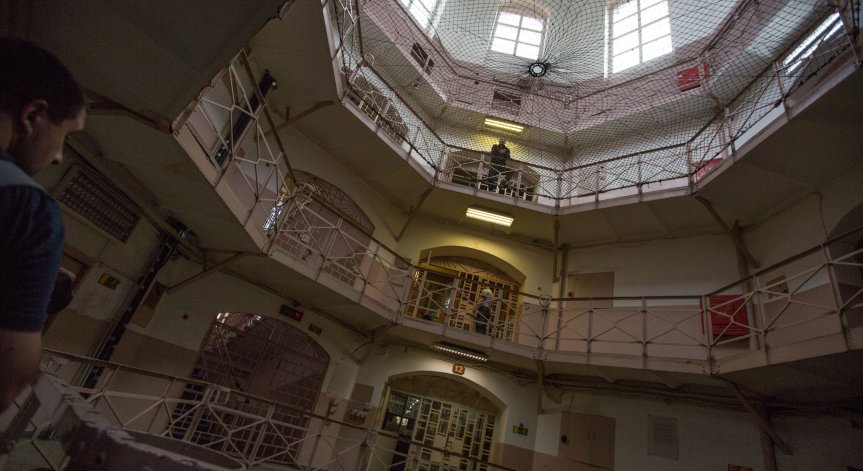 Мъжът се радикализирал по врме на обучението си във Франция.