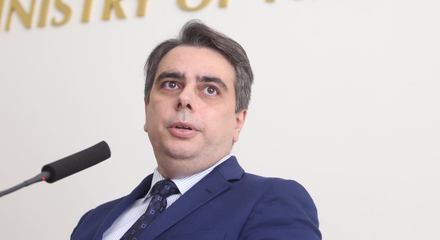 Василев отрече обвиненията на прокуратурата за връзки с 