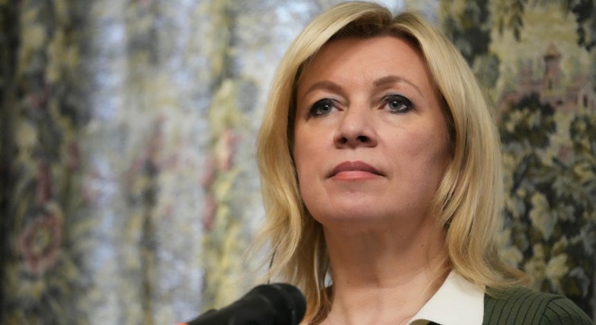 Захарова: Зеленски е кукла на конци на Запада и няма да си тръгне сам