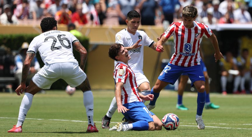 Мадридчани се нуждаеха от три гола, но не успяха да ги постигнат.