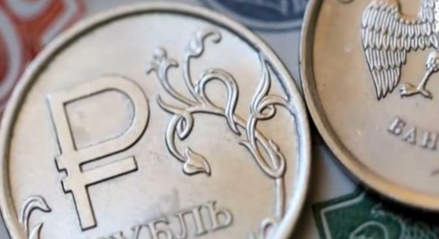 МВФ: Мерките в подкрепа на рублата започват да действат
