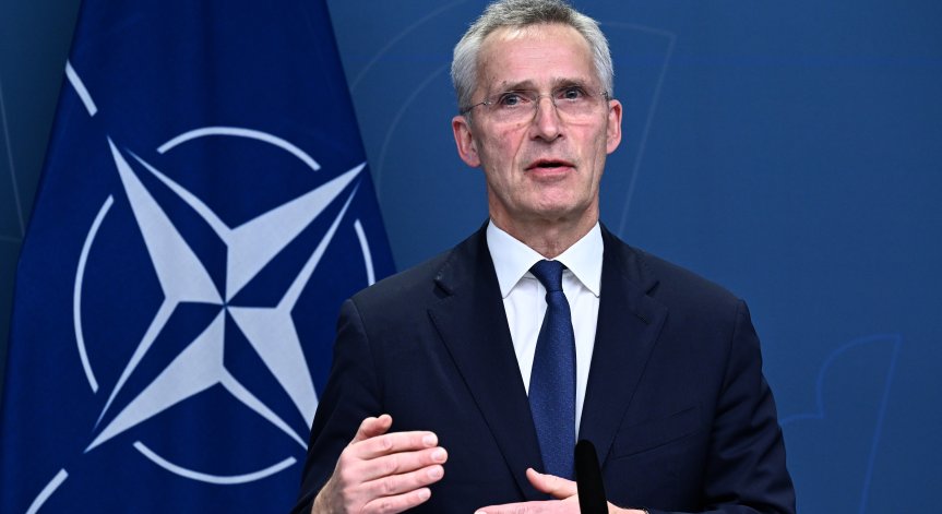 Столтенберг: Победа на Русия в Украйна е прецедент Китай да нахлуе в Тайван